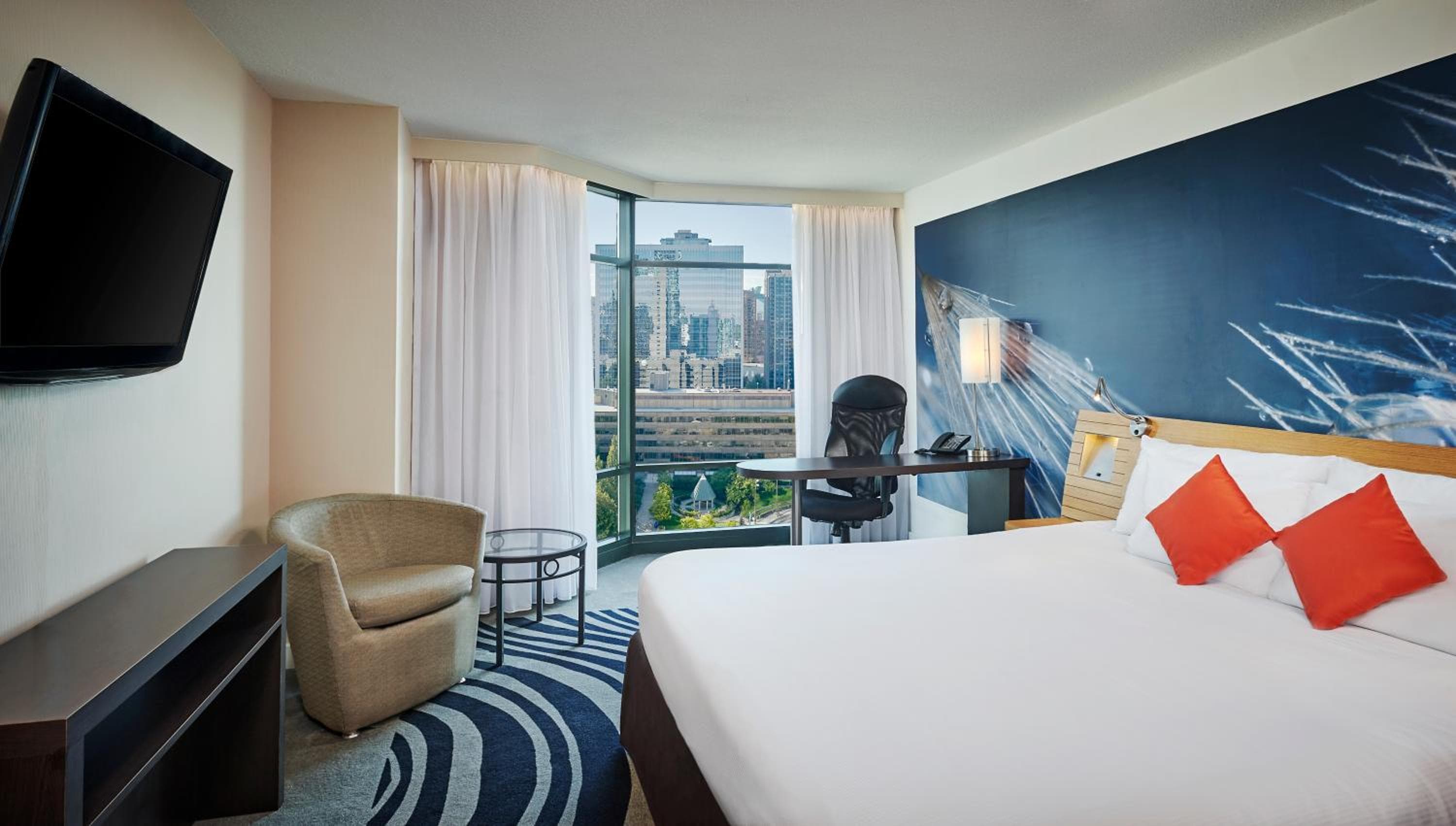 Superior King Room