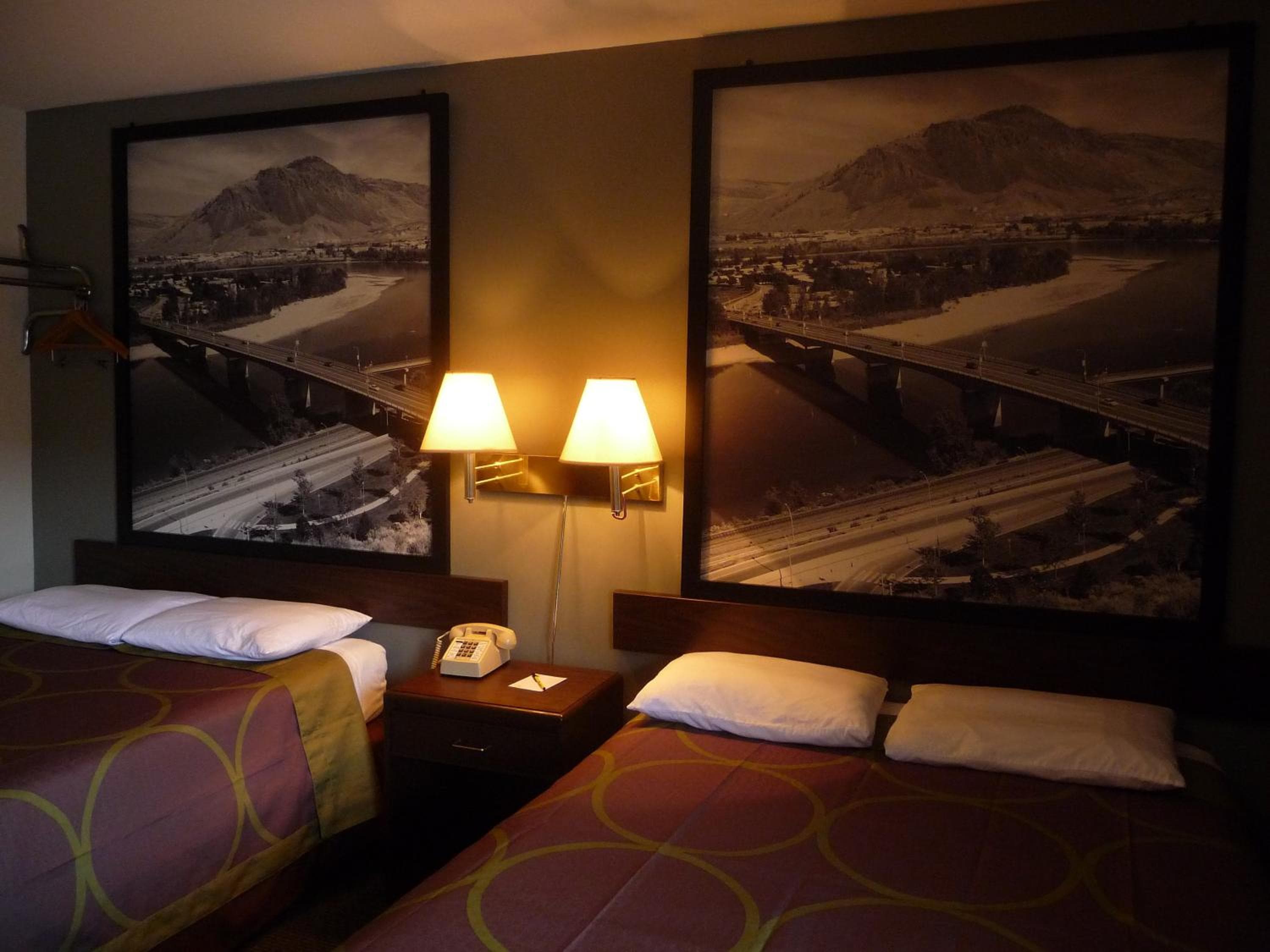 Double Room with Two Double Beds - Non-Smoking