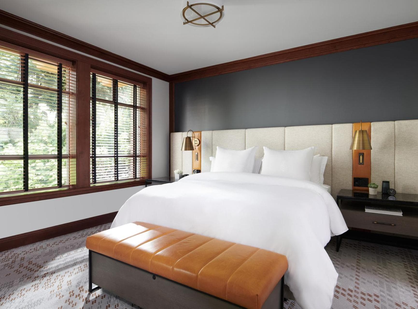  Two-Bedroom Executive Suite King Bed & Two single Beds