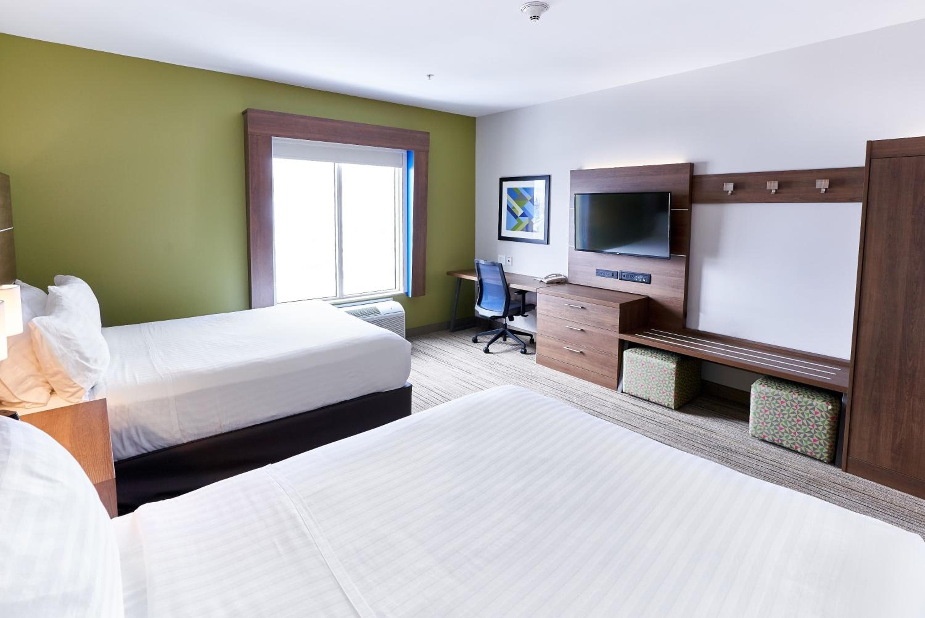 Queen Room with Two Queen Beds - Disability Access/Non-Smoking