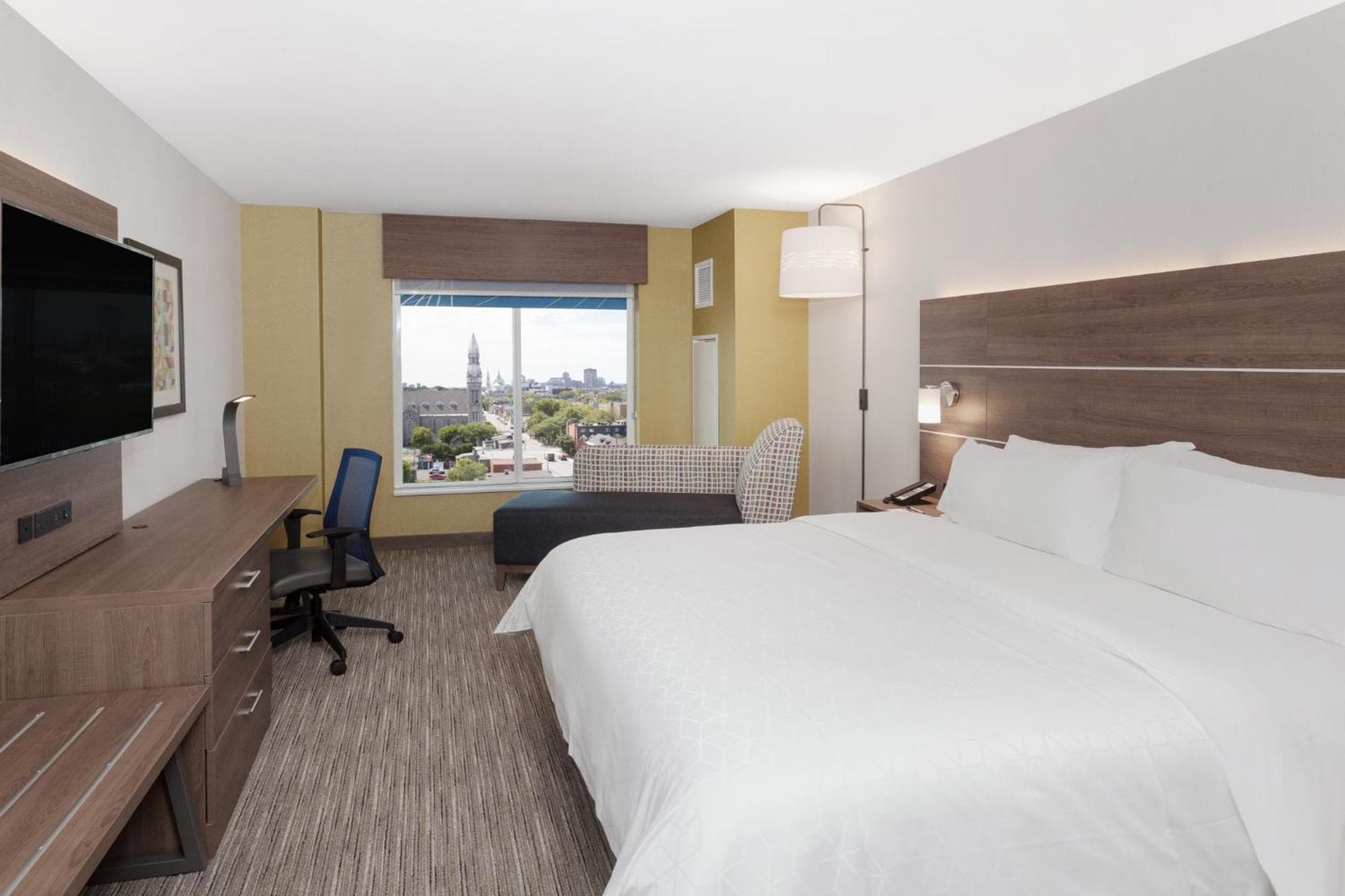 Standard King Room