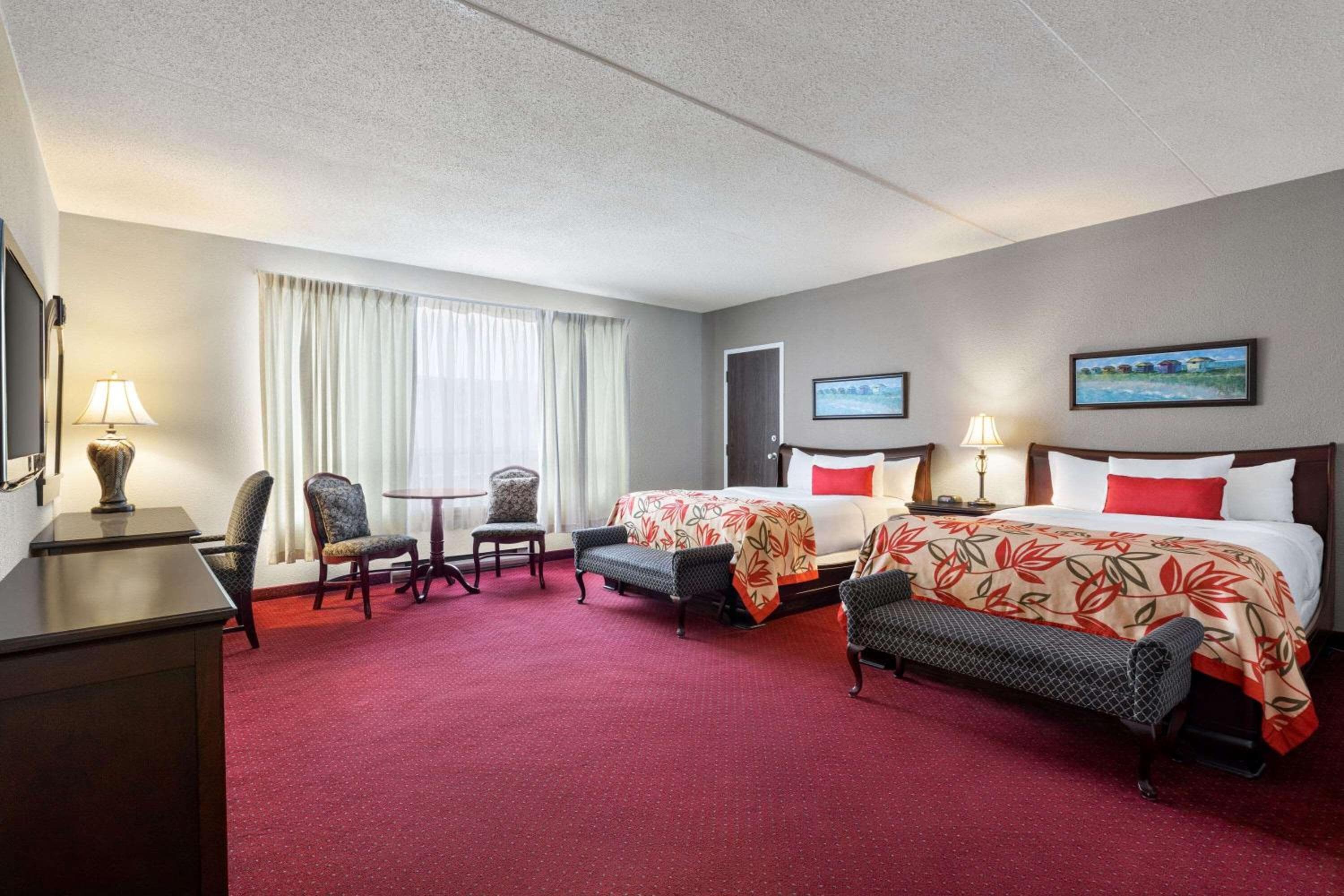 Studio Suite with Two Queen Beds - Stair Access Only/Non-Smoking