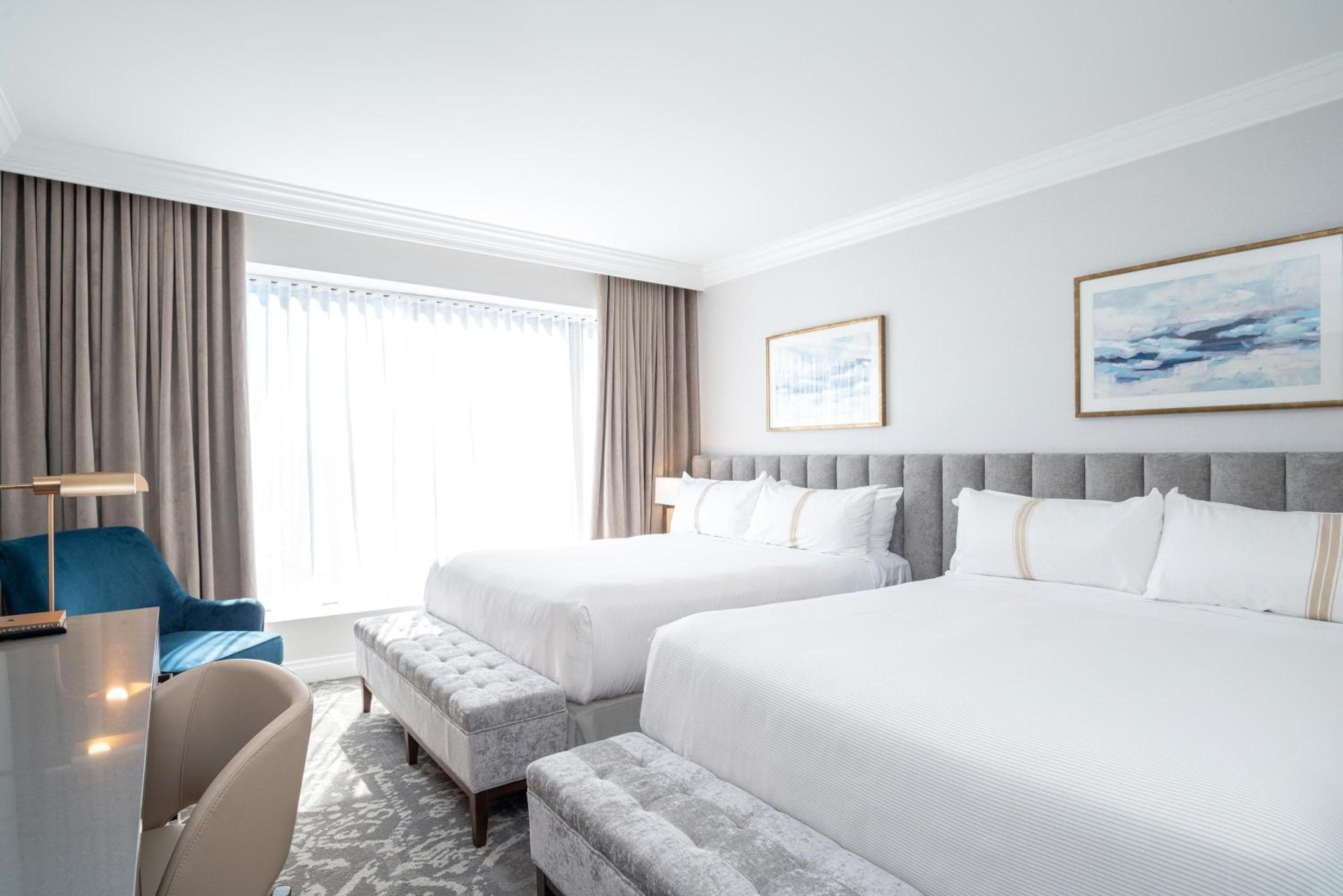 Sutton Room, 2 Queen Beds