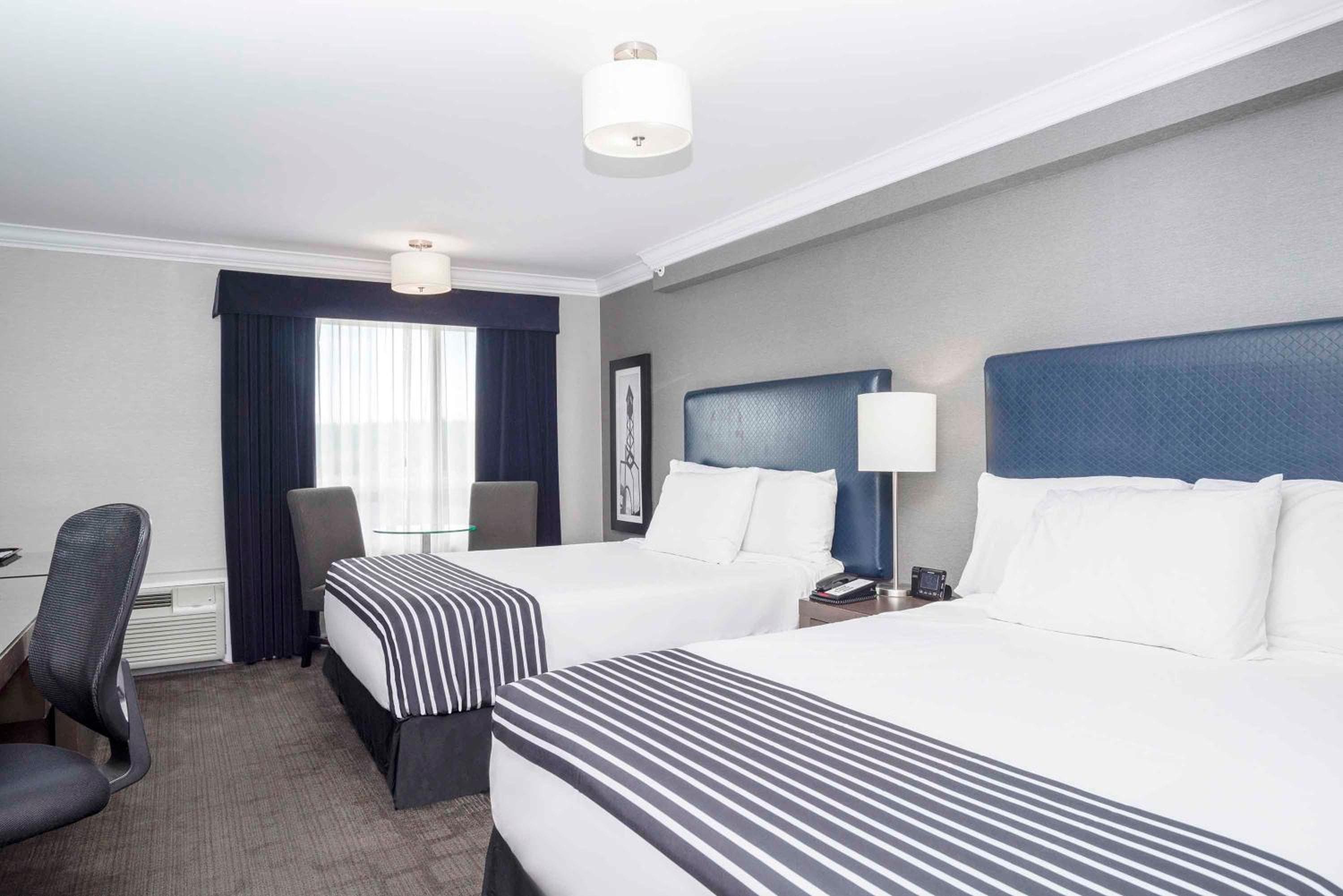 Standard Room, 2 Queen Beds