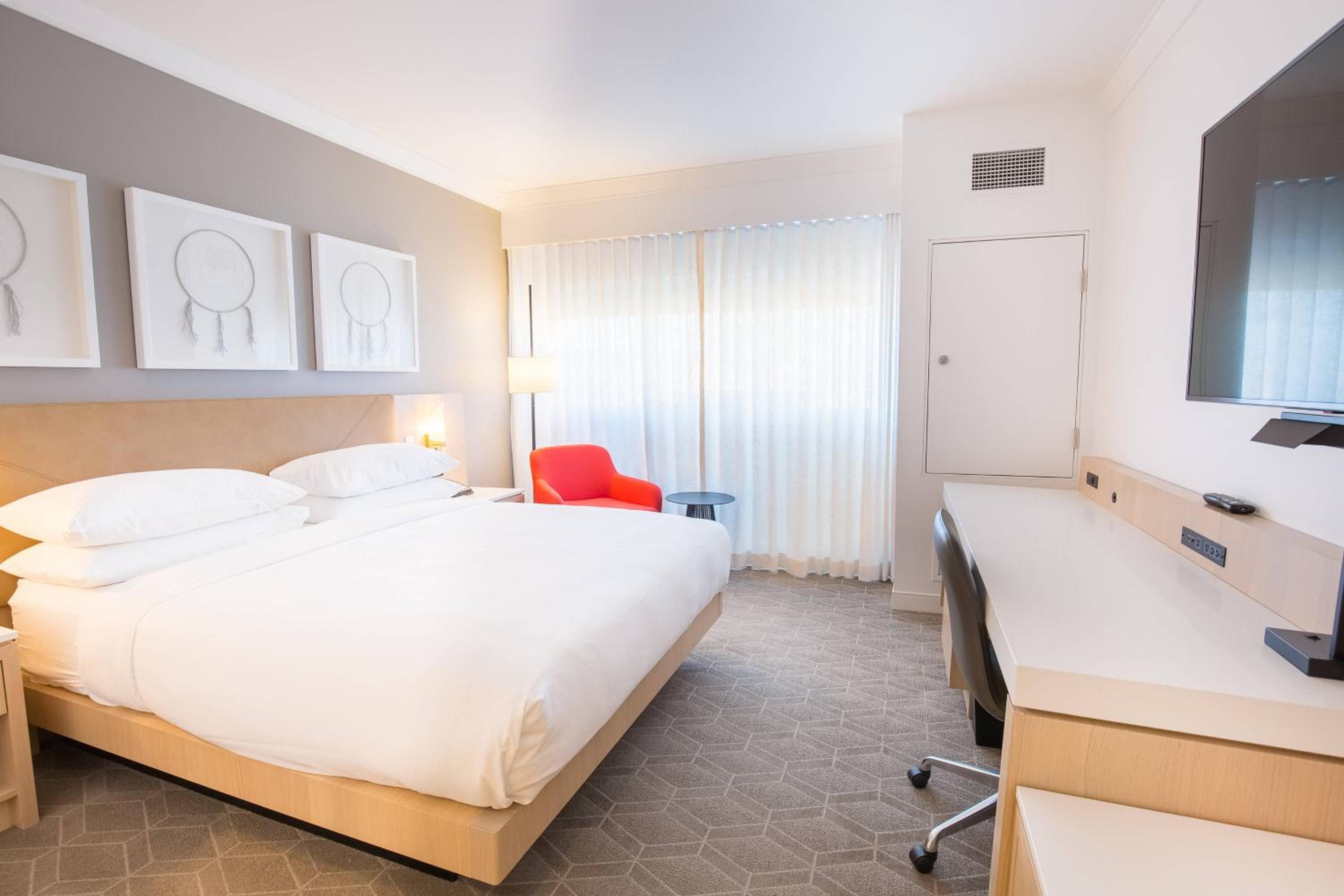 Guest Room, 1 King