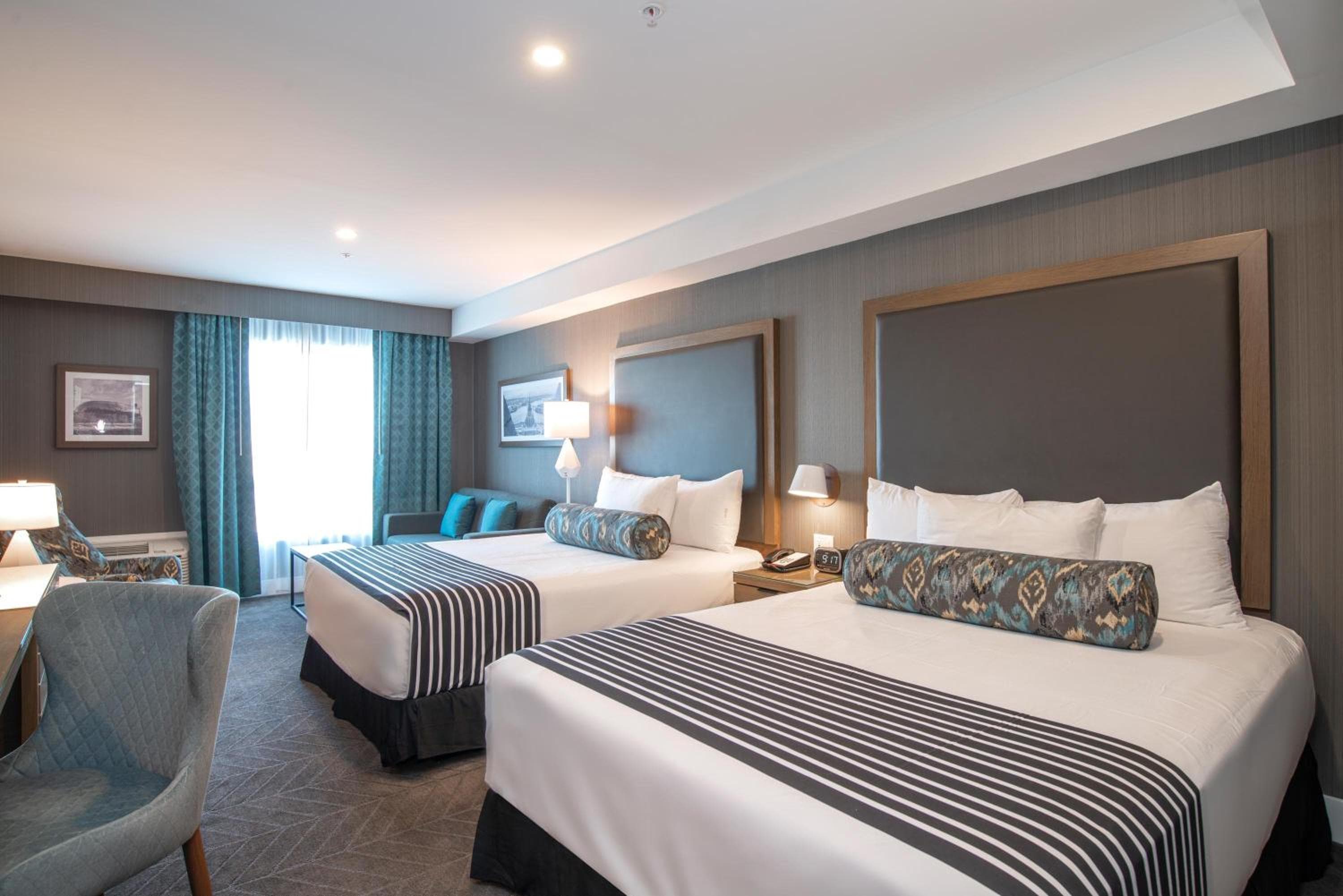 Standard Room, 2 Queen Beds, Sofa Bed