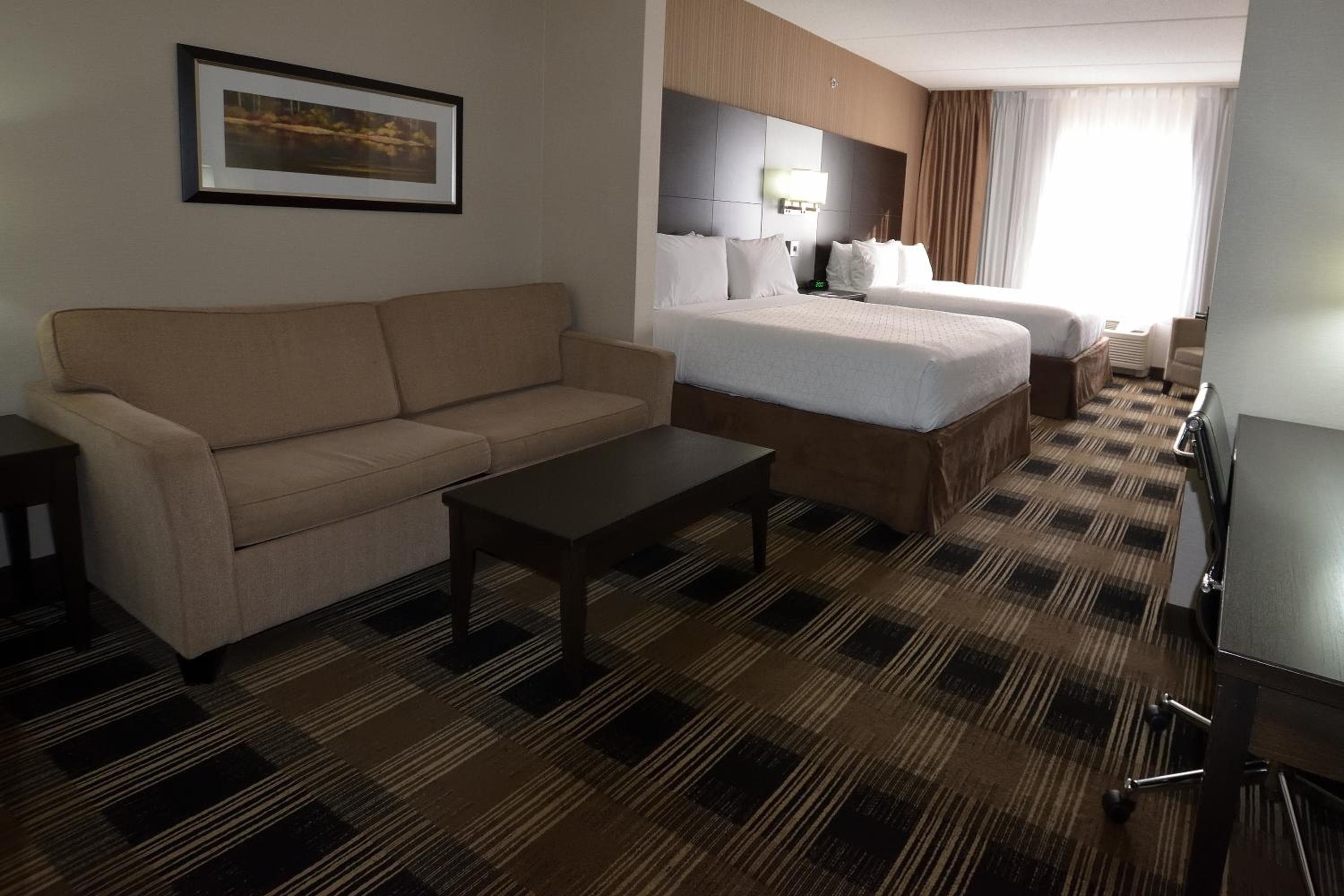 Queen Suite with Two Queen Beds