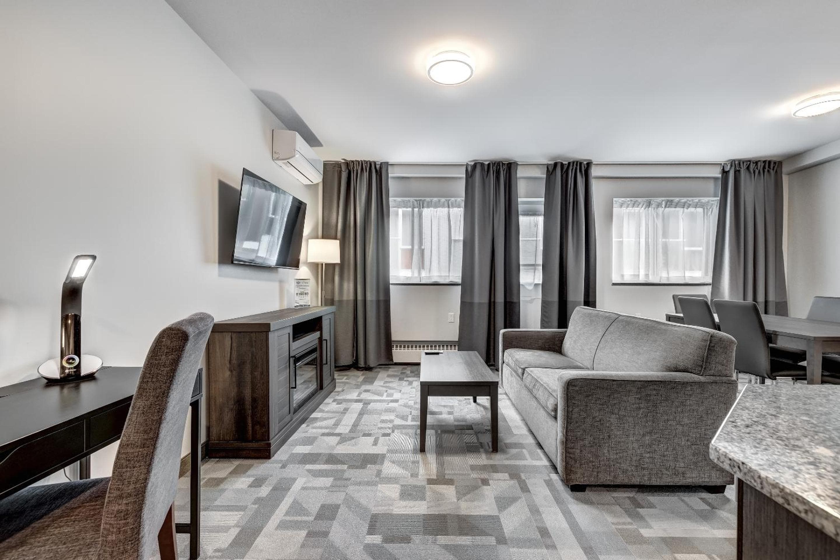 Two-Bedroom Suite