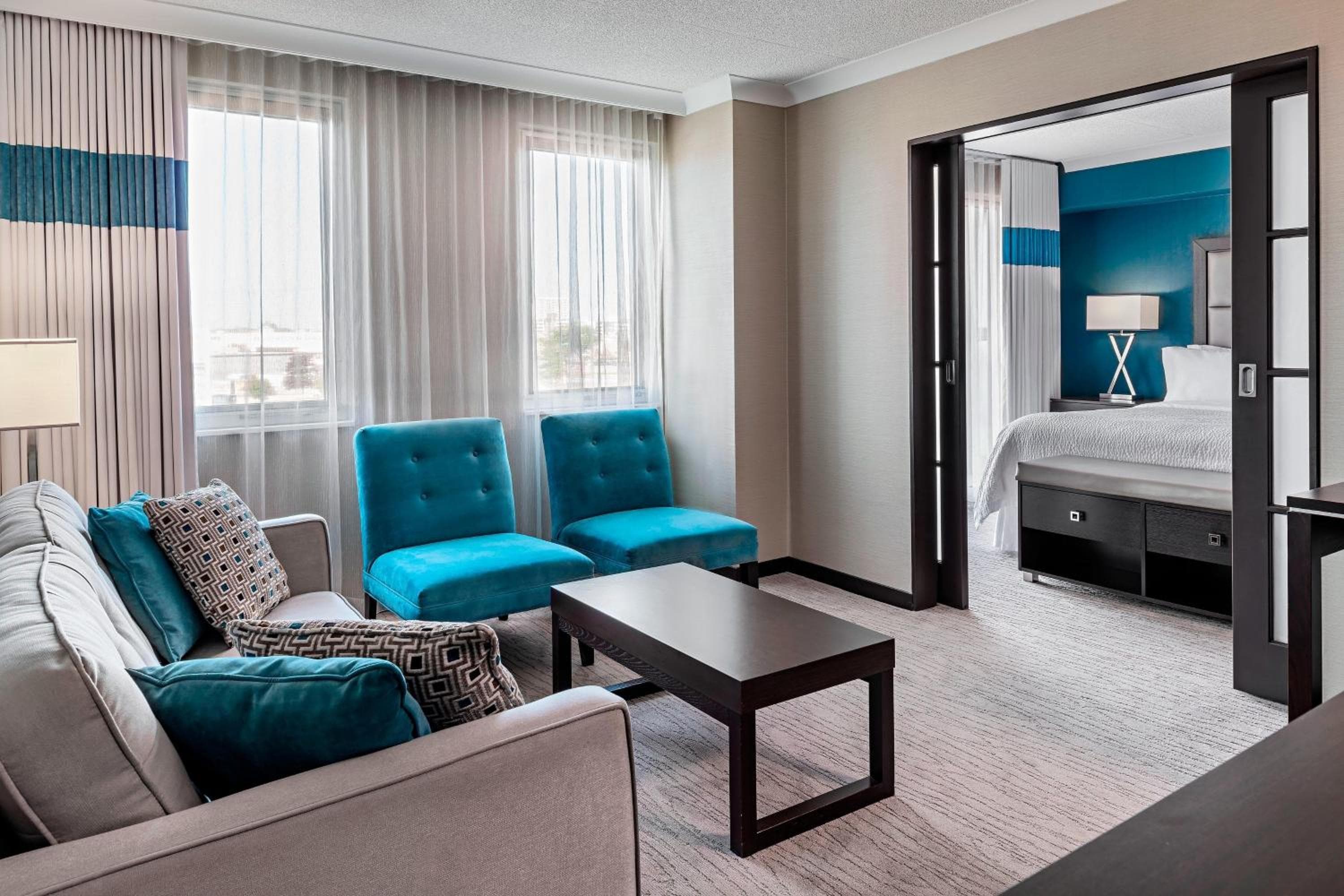 Suite with Spa Bath