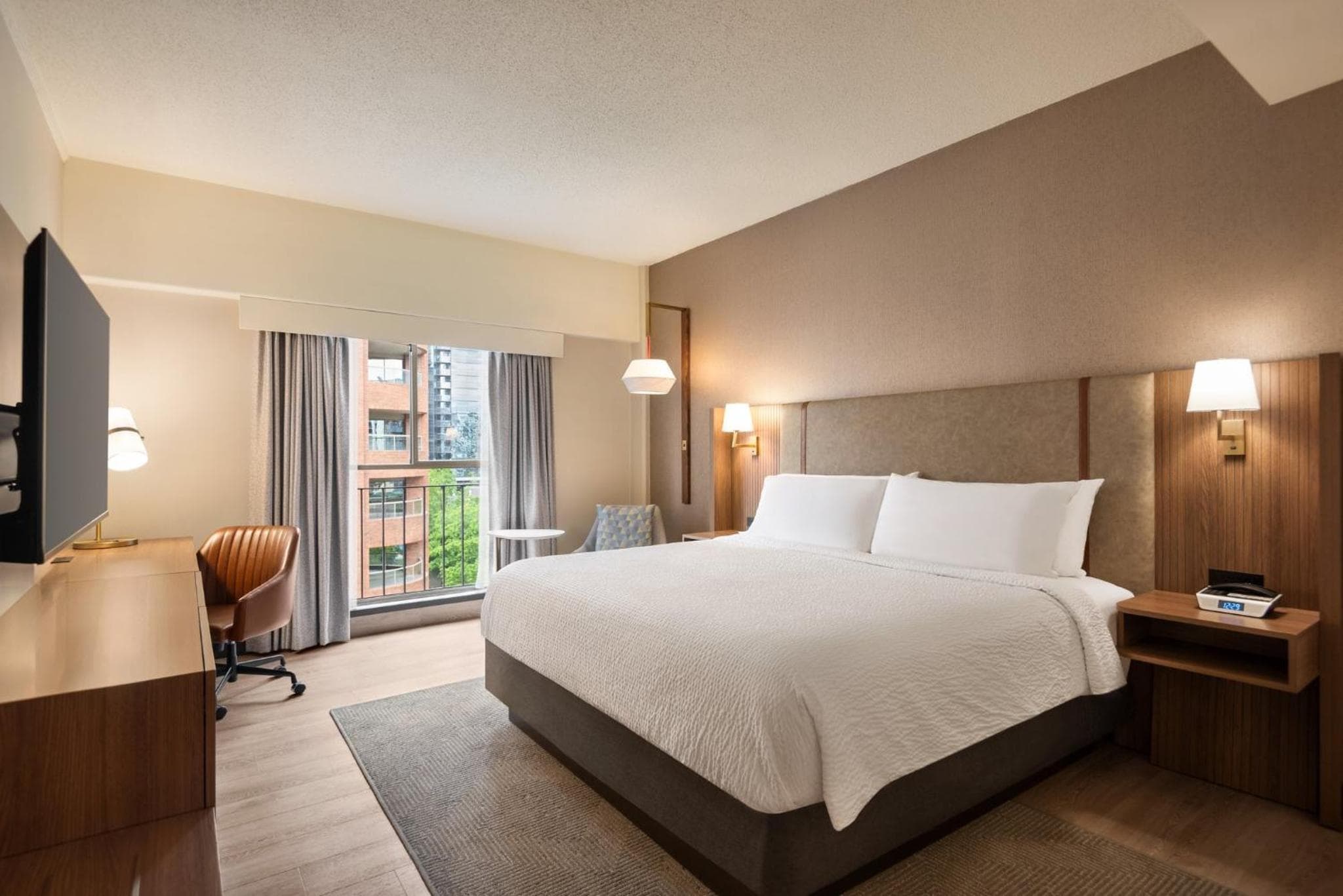 Standard King Room