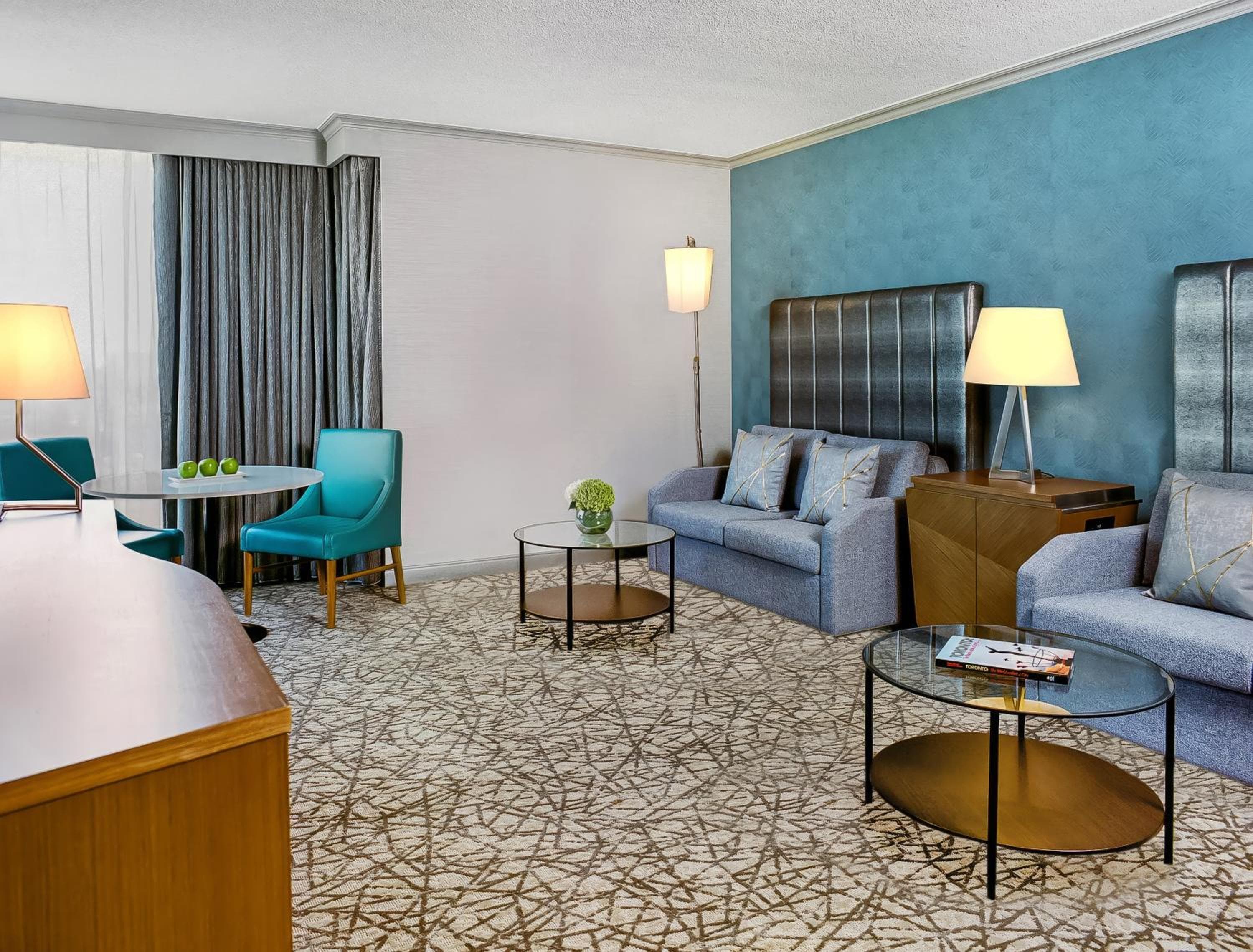 One-Bedroom Suite with Two Queen Beds