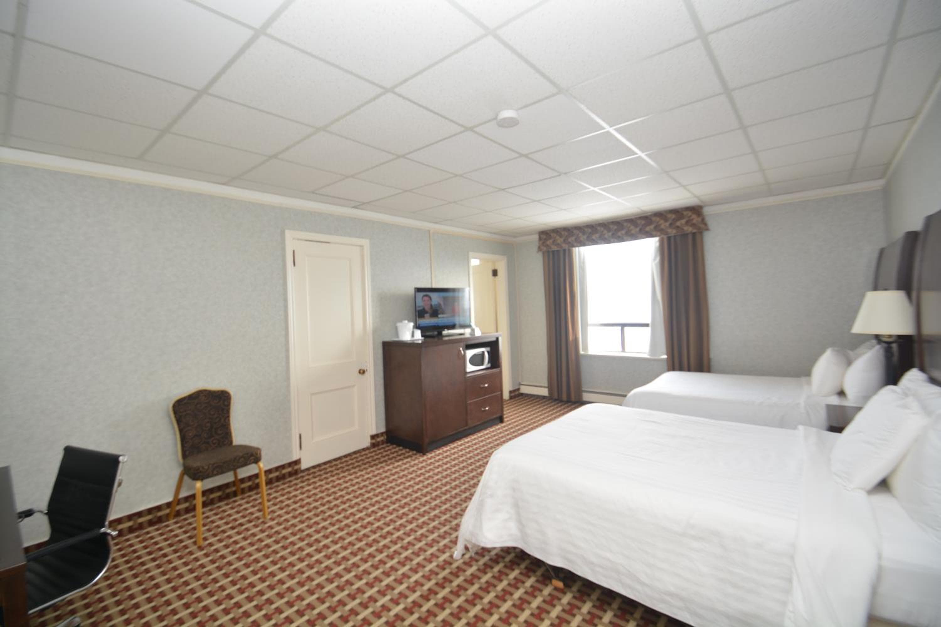 Double Room with Two Double Beds - City View