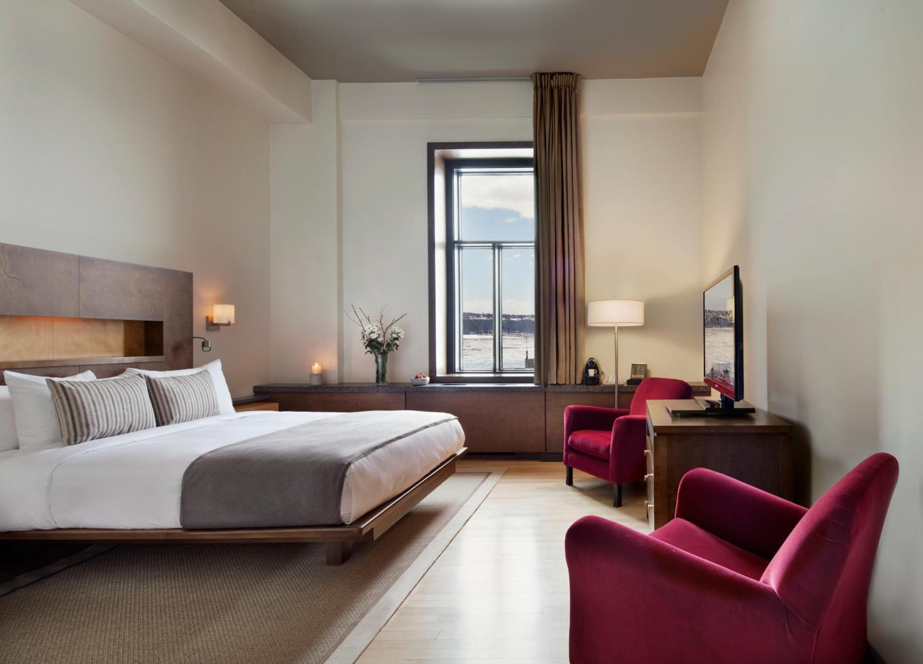 Superior Plus Room