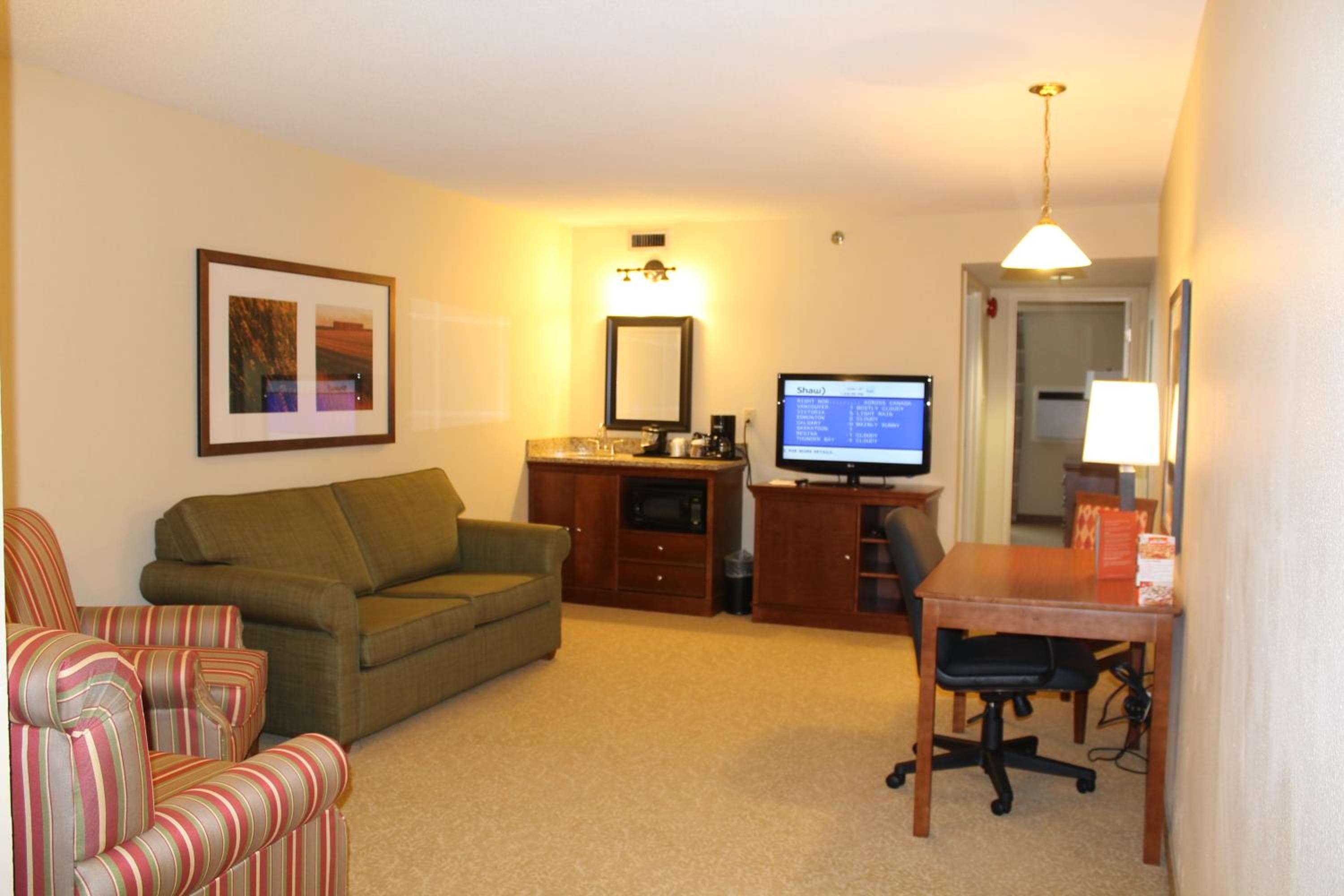 Upper Floor One-Bedroom Suite with Two Queen Beds - Non-Smoking