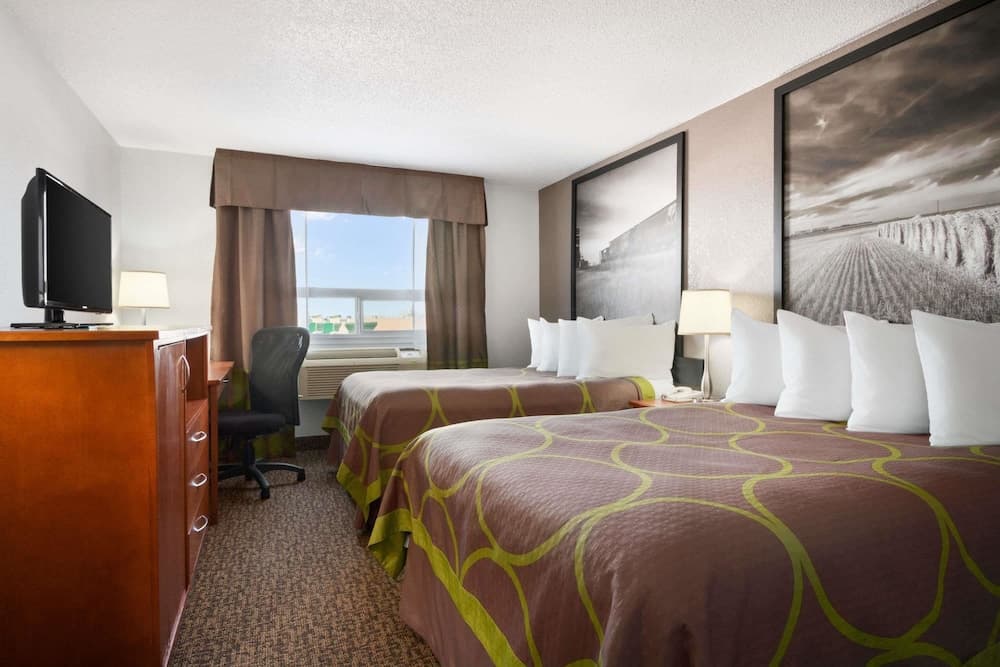 Double Room, 2 Double Beds