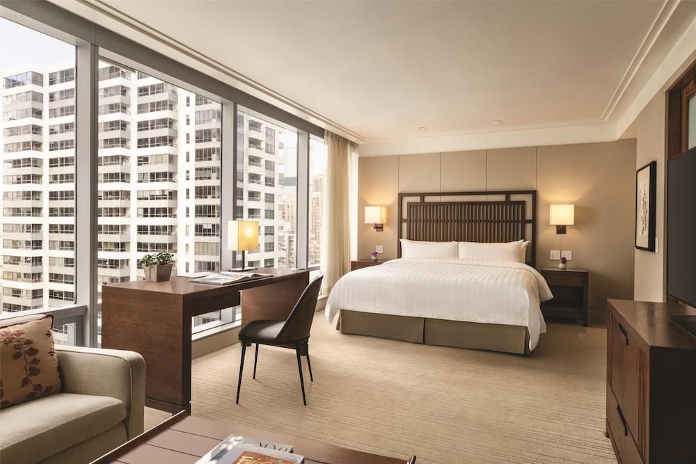 Deluxe Room, 1 King Bed