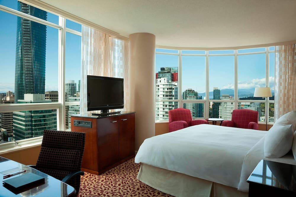 Room, 1 King Bed (High Floor)