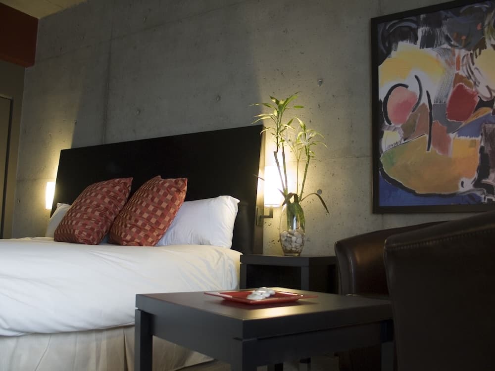 Comfort Room, 1 Queen Bed