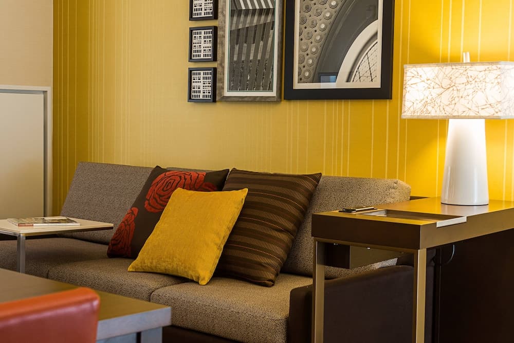 Suite, 1 Bedroom, City View