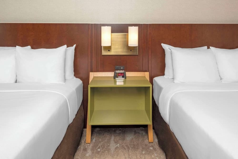 Room, 2 Queen Beds