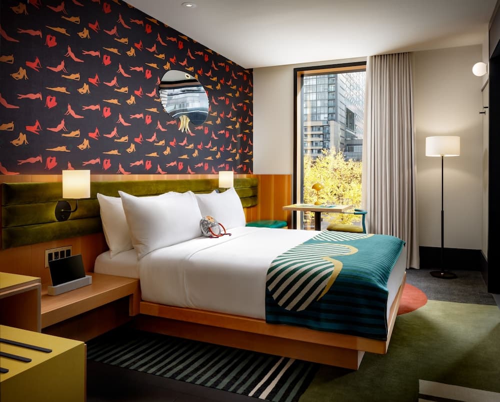 Queen Room