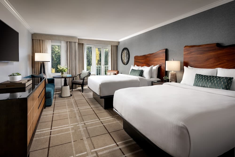 Deluxe Room, 2 Queen Beds