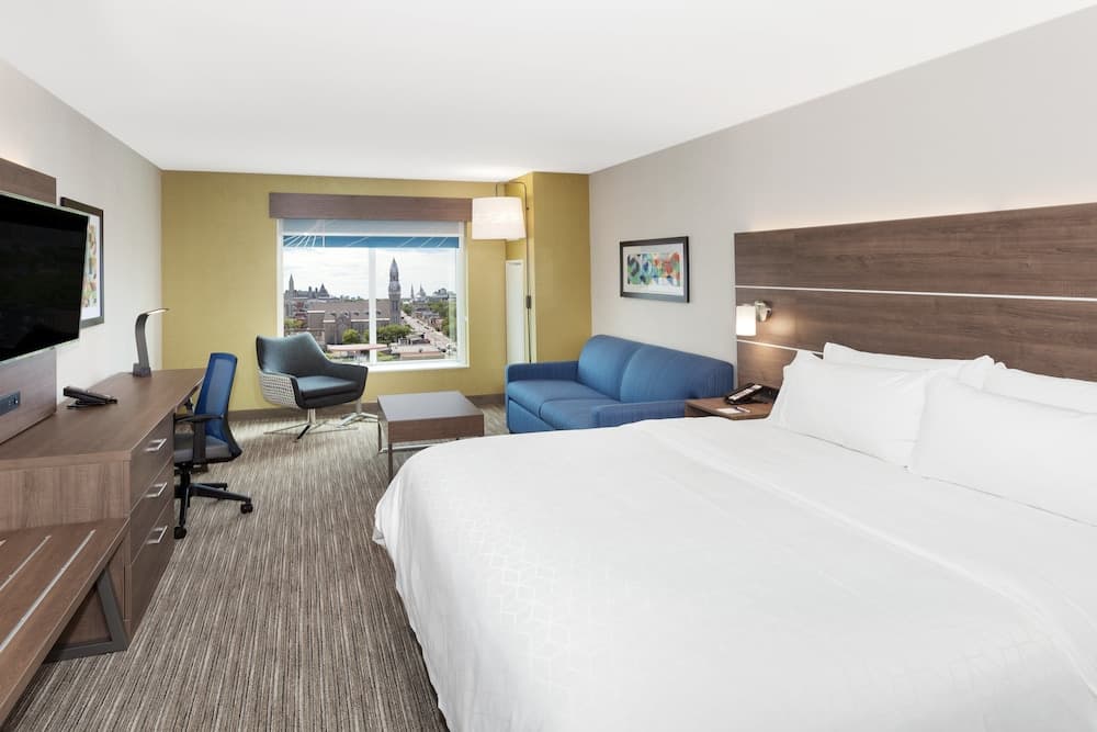 Suite, 1 King Bed