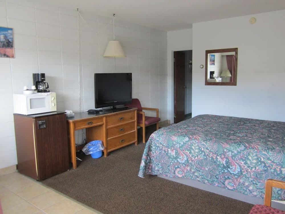 Room (Queen Room)