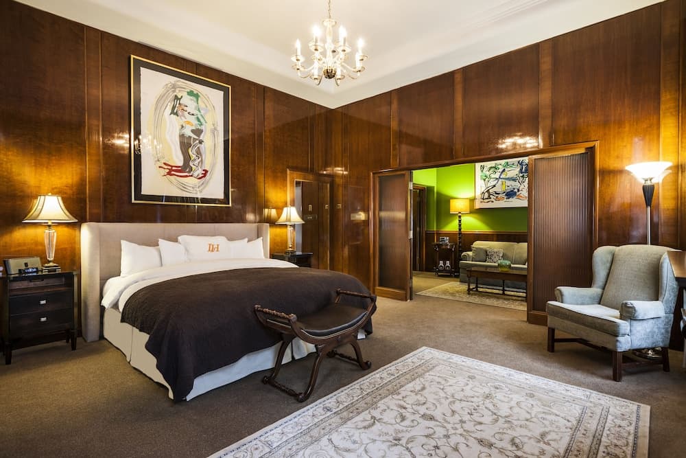 King Suite
