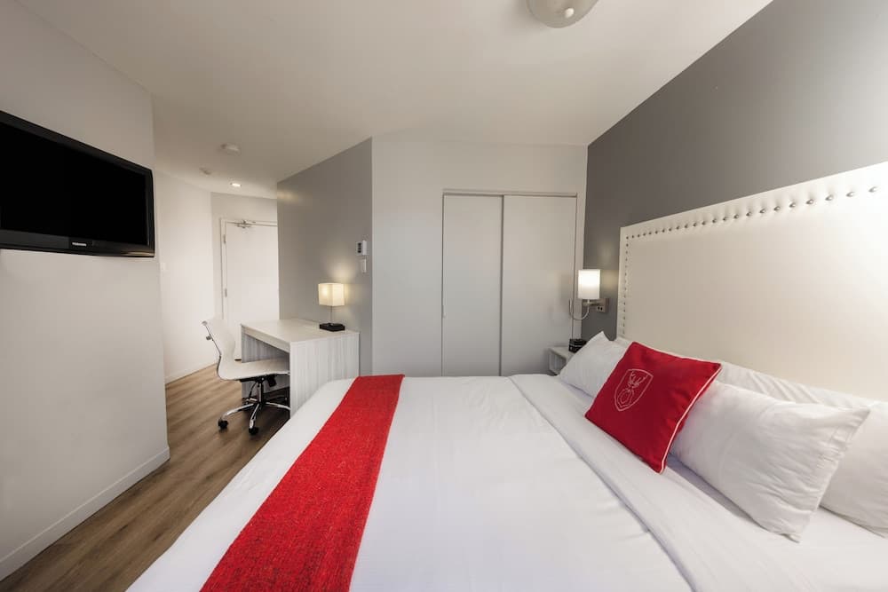 Economy Room, 1 Queen Bed