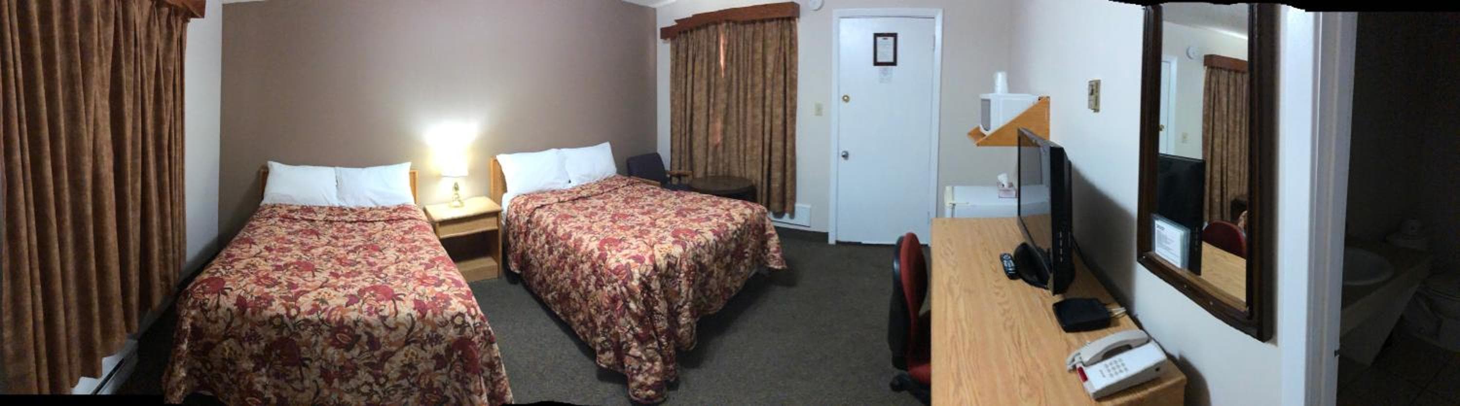 Double Room with Two Double Beds - Non-Smoking