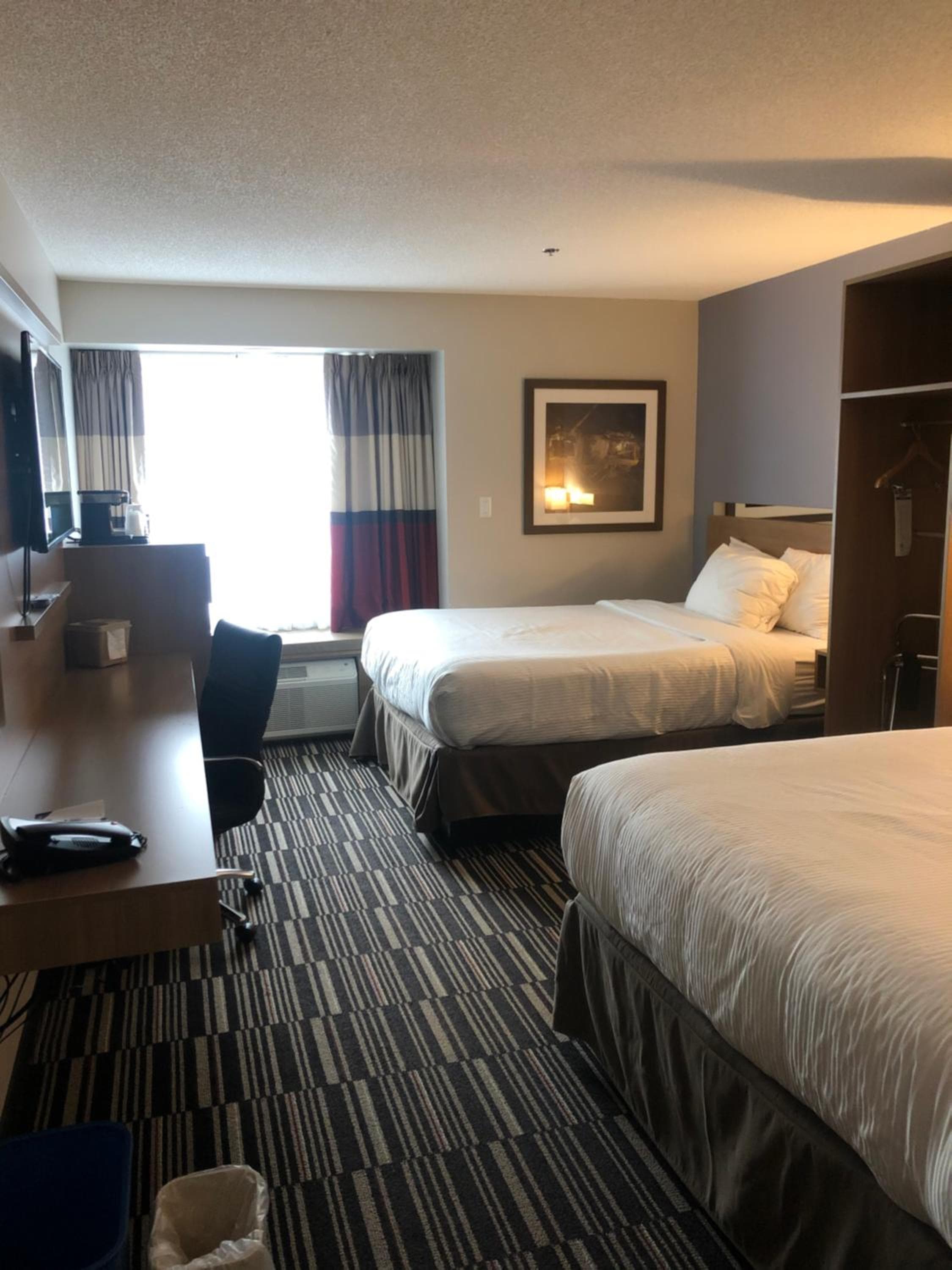 Queen Room with Two Queen Beds - Mobility Access/Non-Smoking