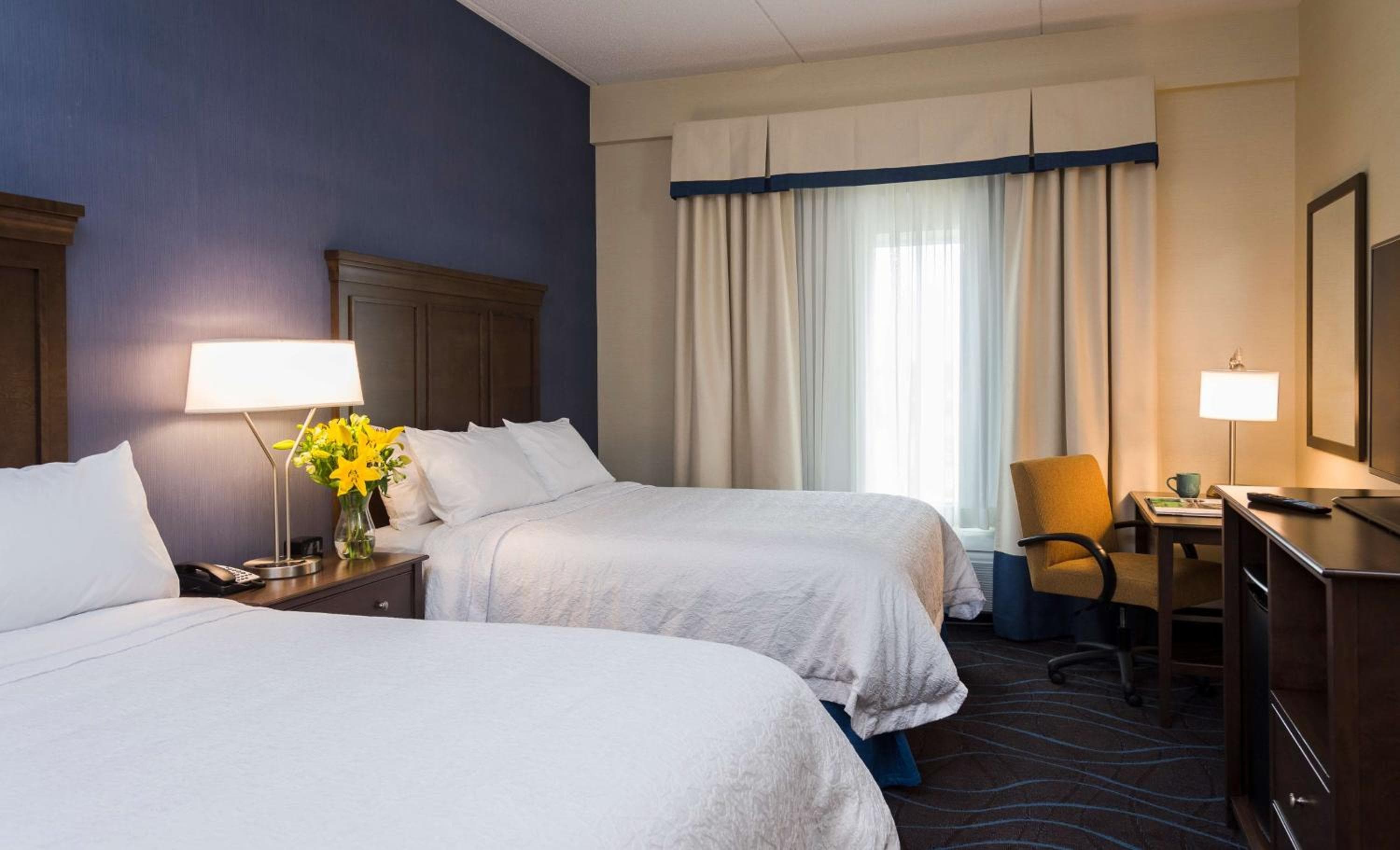 Queen Room with Two Queen Beds (4 Adults)