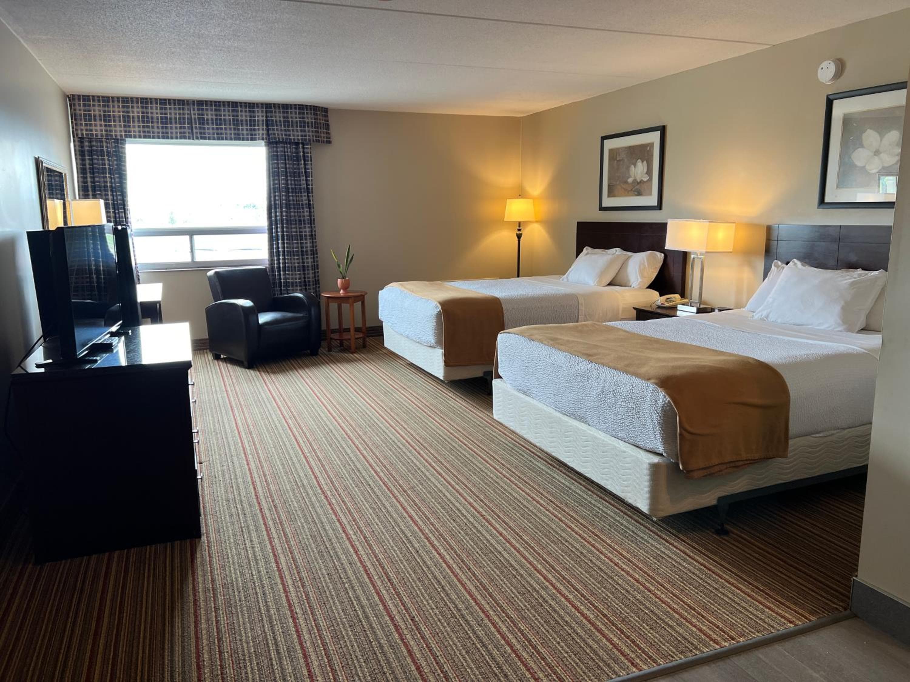 Business Double Room with Two Double Beds - Non-Smoking