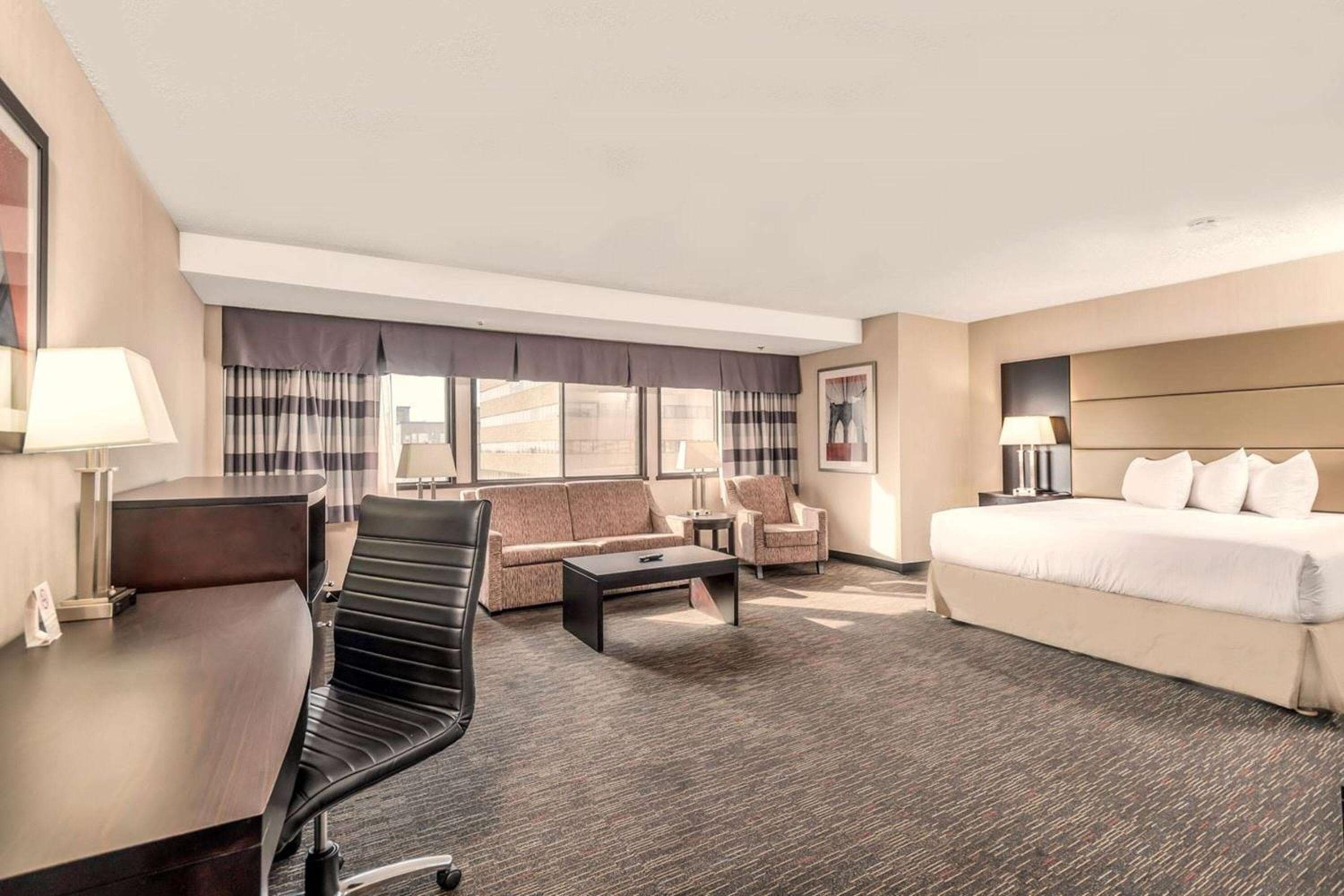 Executive King Room