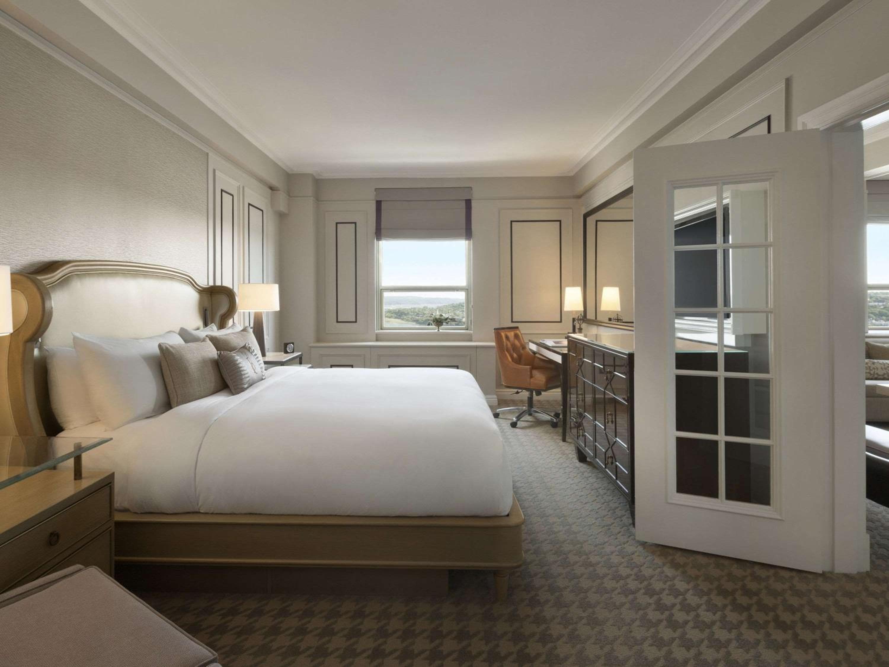 Fairmont Gold Suite