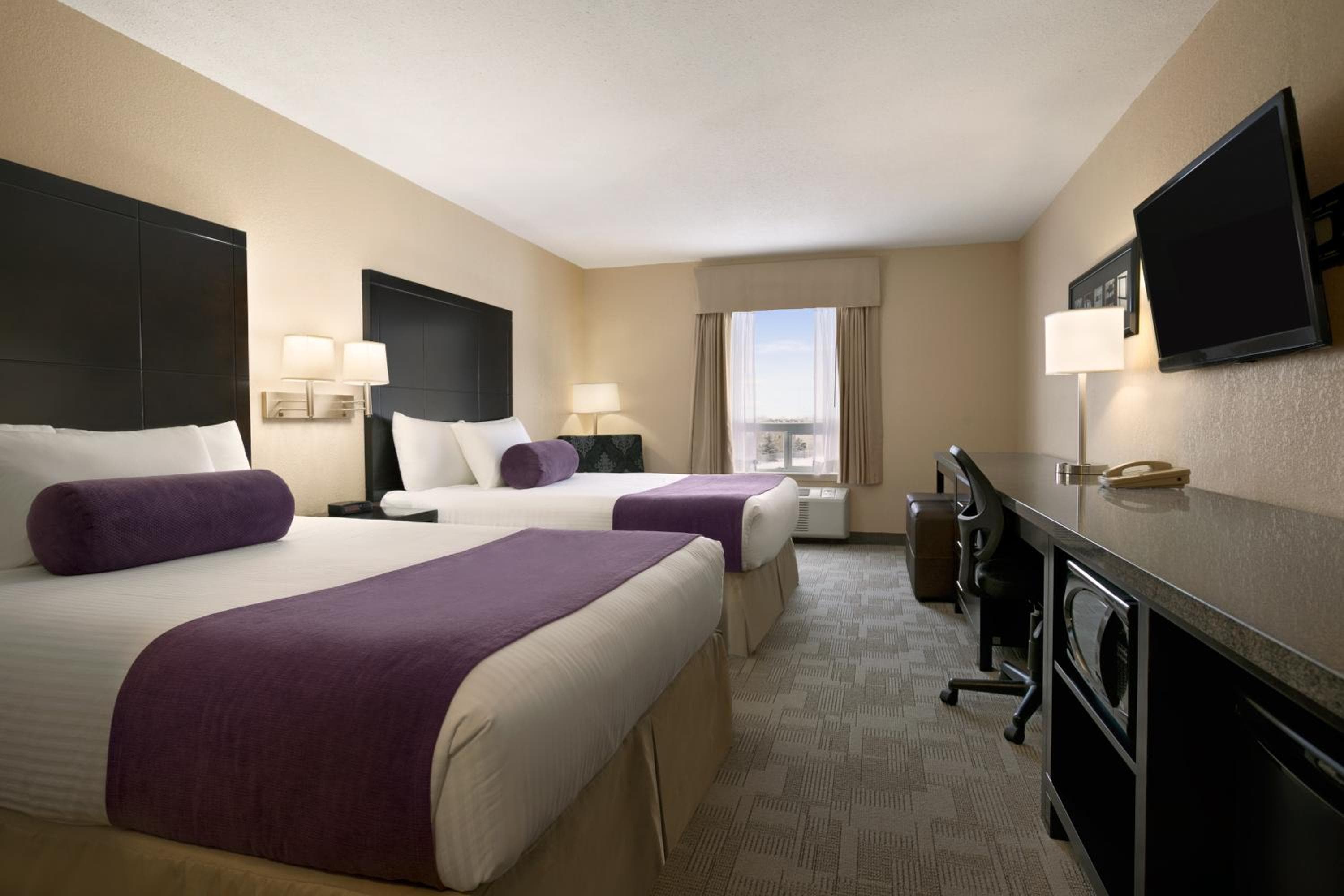 Queen Room with Two Queen Beds - Non-Smoking