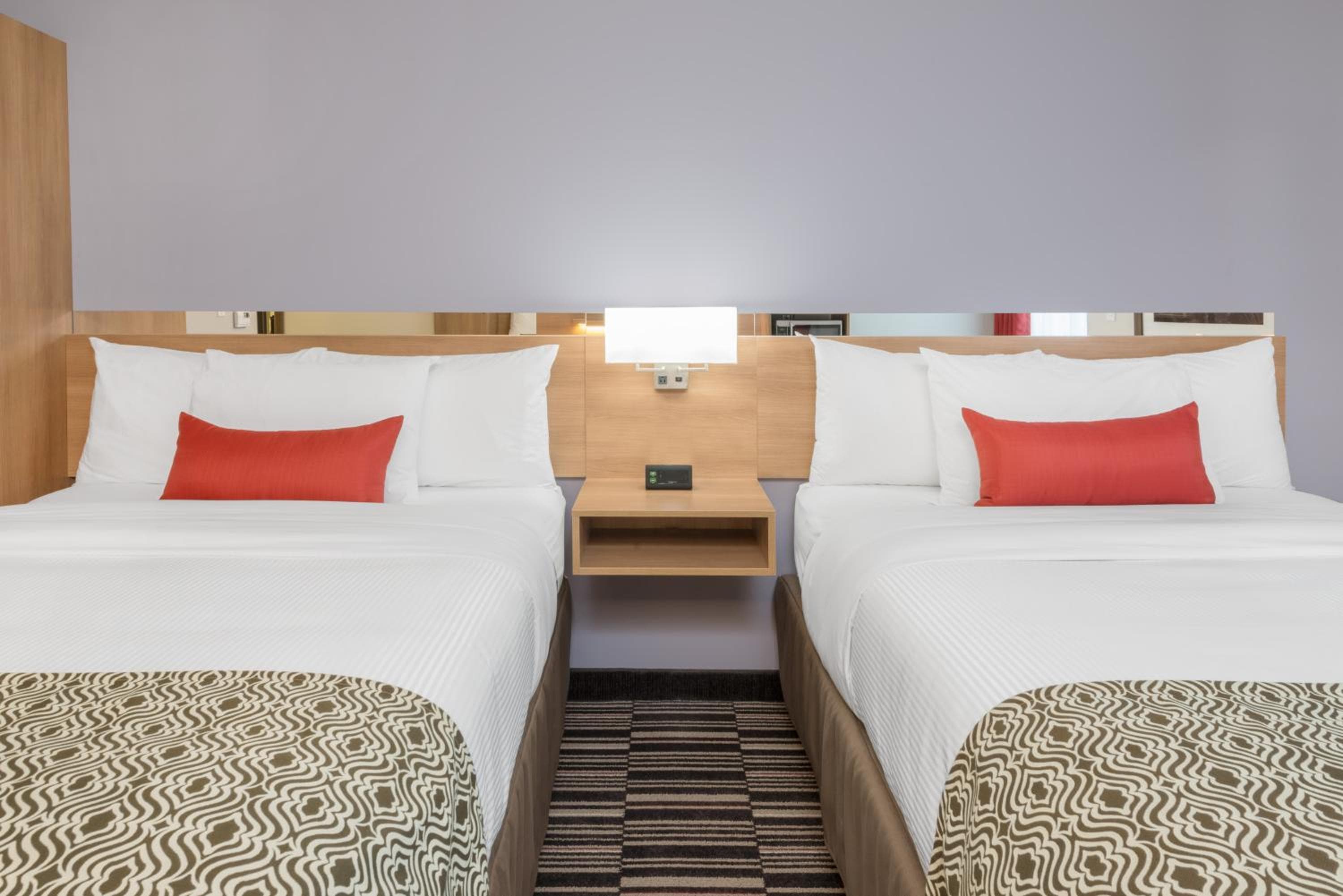 Standard Queen Room with Two Queen Beds - Non-Smoking