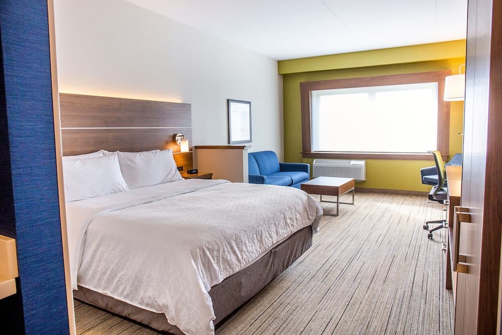 Suite, 1 King Bed