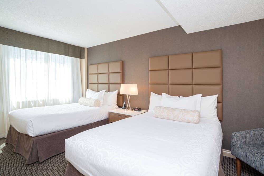 Suite, 2 Double Beds, Non Smoking, Balcony (with Sofabed)