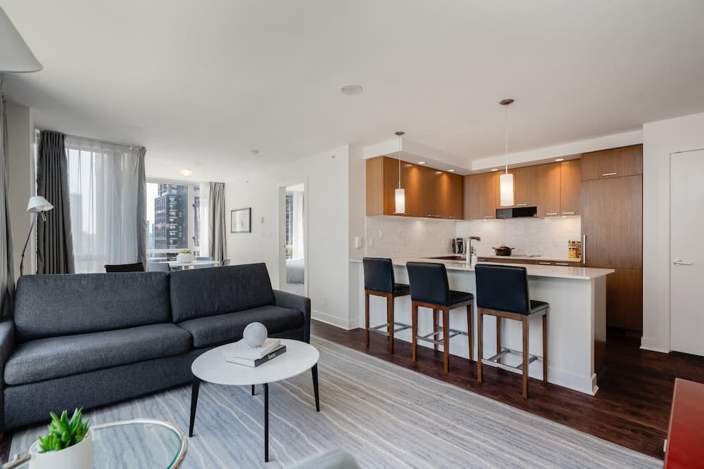 Suite, Multiple Beds